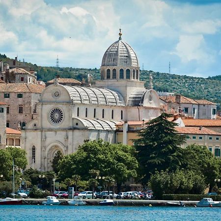 Apartments Samac Sibenik Luaran gambar