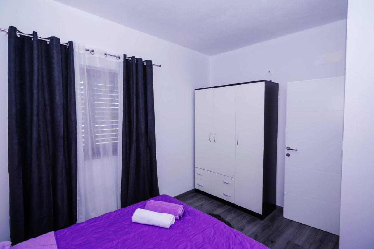 Apartments Samac Sibenik Luaran gambar