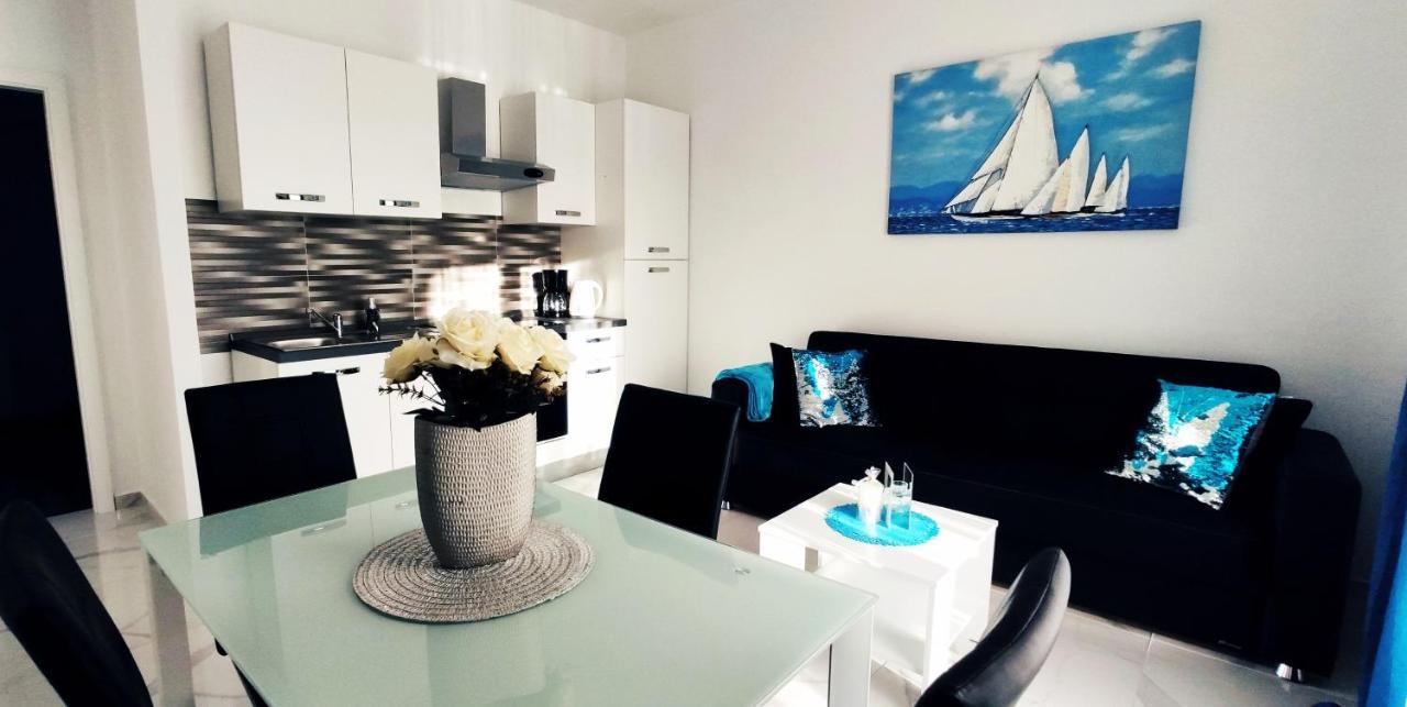 Apartments Samac Sibenik Luaran gambar