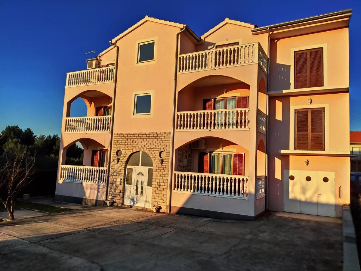 Apartments Samac Sibenik Luaran gambar